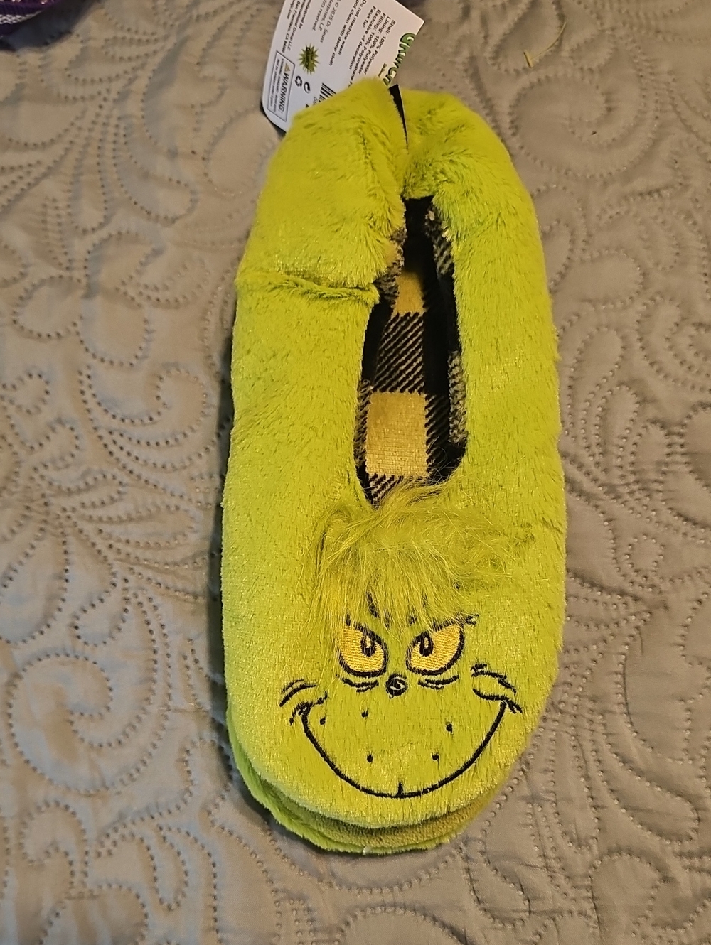 Dr Seuss Green Grinch Women's Plush- Slipper Set